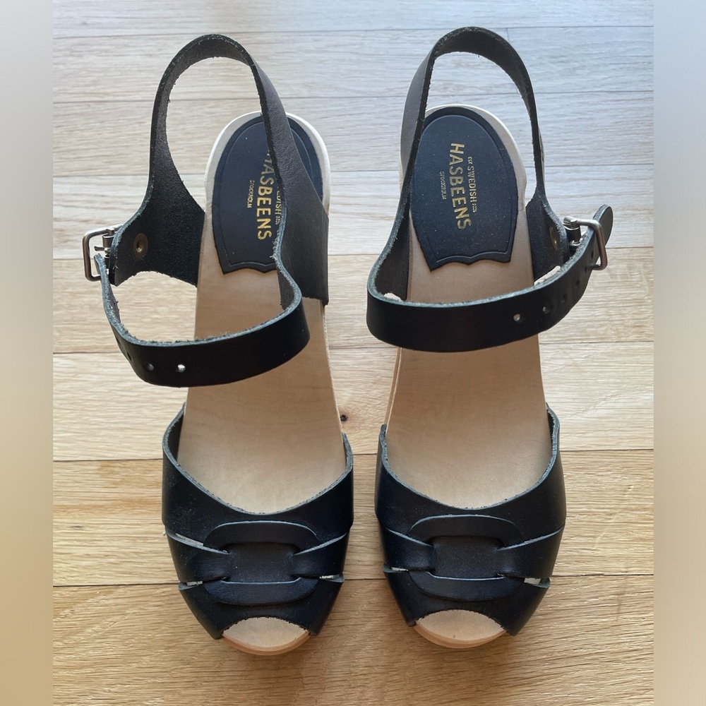 black swedish hasbeens sandals